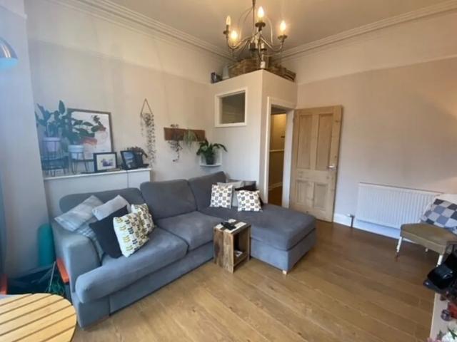 Apartment at Edith Avenue, Plymouth