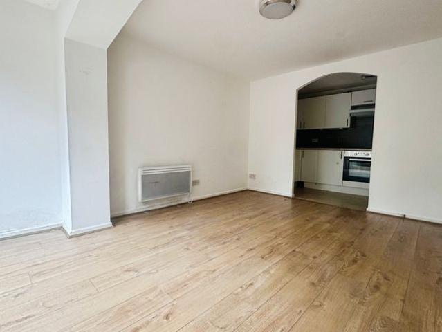 Apartment at Eleanor Way, Waltham Cross