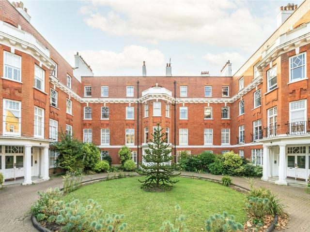 Apartment at Elgin Avenue, City of Westminster