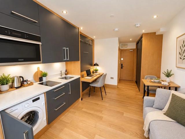 Apartment at Elgin Road, Greater London