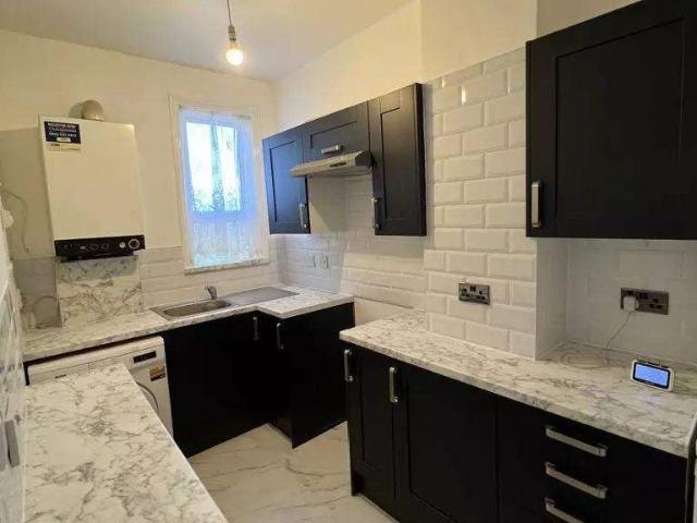 Apartment at Elgin Road, Greater London