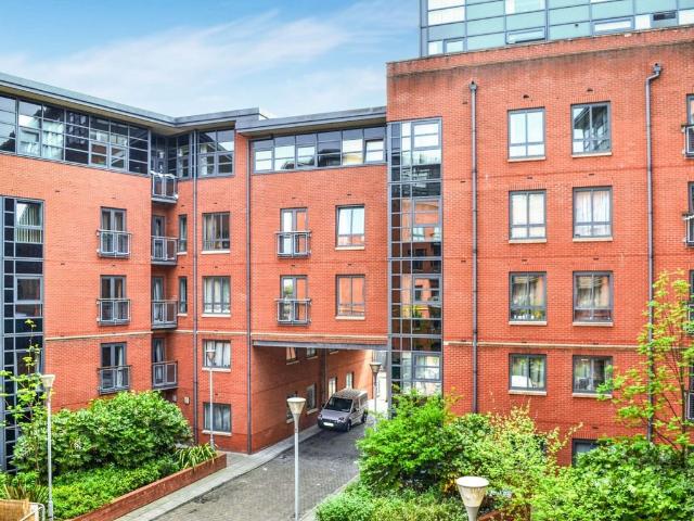 Apartment at Ellesmere Street, Manchester
