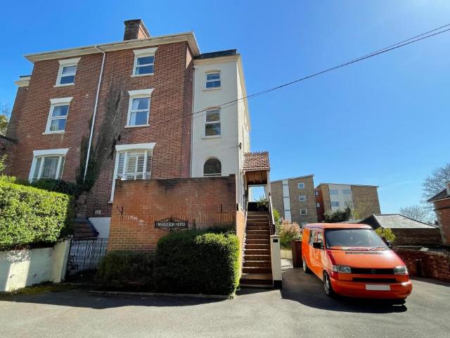 Apartment at Elm Grove Road, Salisbury