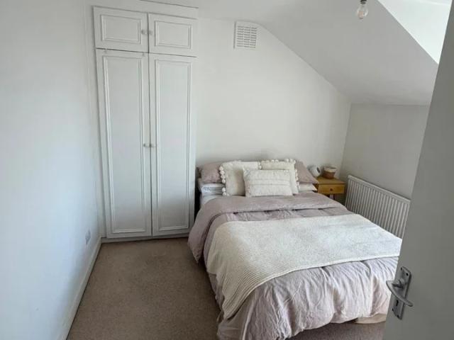 Apartment at Elsynge Road, Greater London
