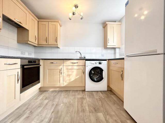 Apartment at Esparto Way, Sevenoaks
