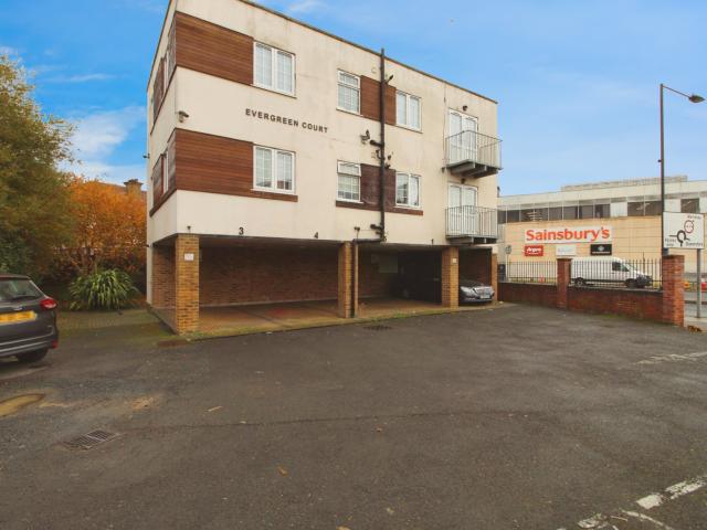 apartment at Evergreen Court, Nash Way, Kenton, HA3,England