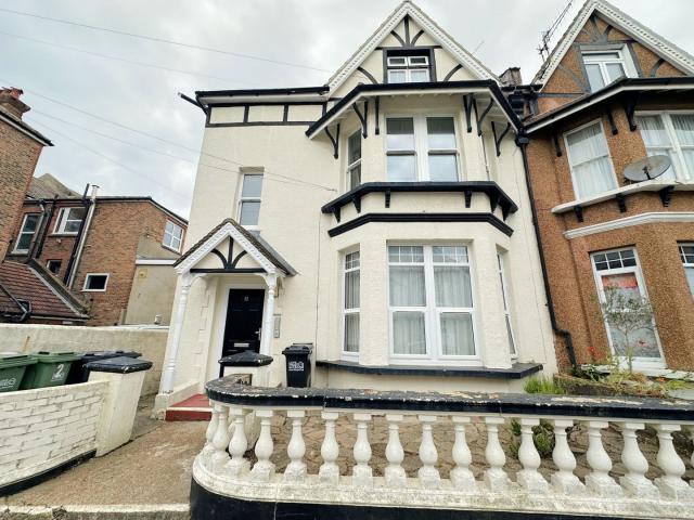 Apartment at Eversley Road, Rother