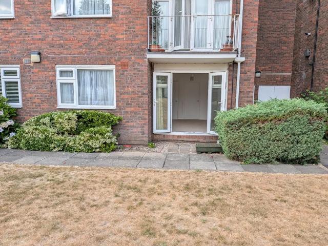 Apartment at Foxgrove Road, Greater London