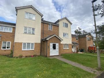 Apartment at Foxdale Drive, Brierley Hill