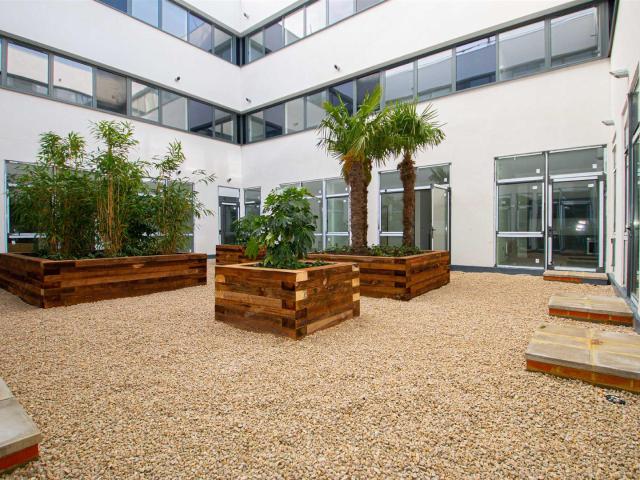 Apartment at Foxhunter Drive, Milton Keynes
