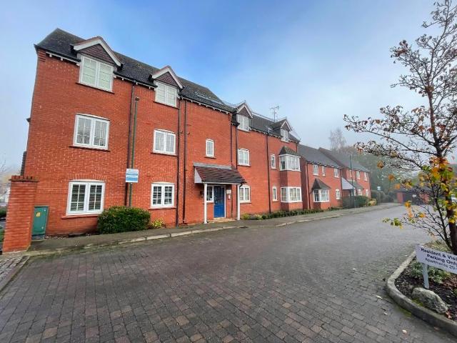 Apartment at Foxley Drive, Metropolitan Borough of Solihull