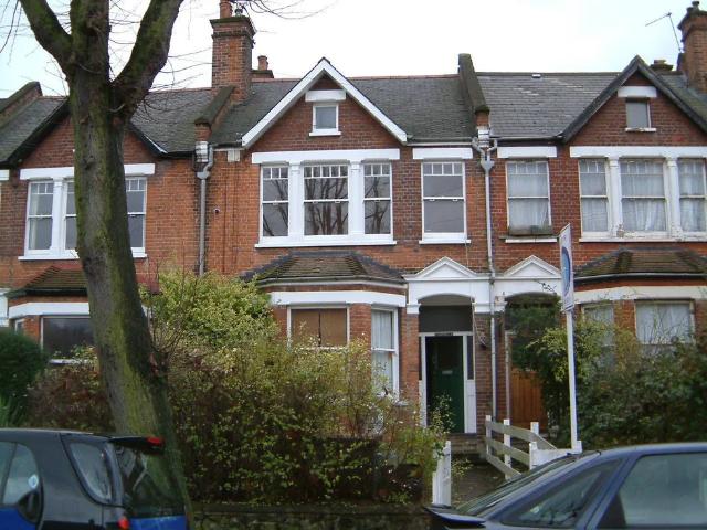 Apartment at Fontenoy Road, Greater London