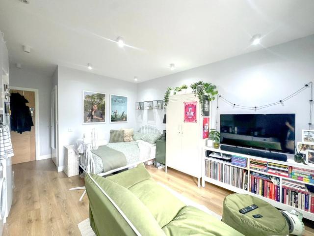 Apartment at Fore Street, Greater London