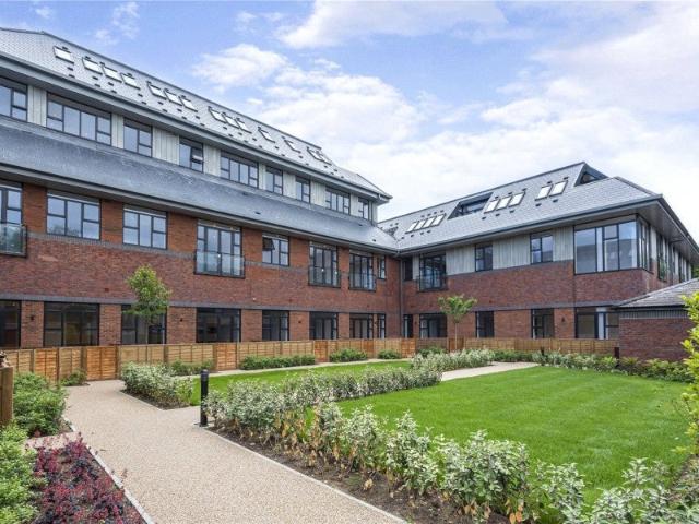 Apartment at Forsyth Road, Woking