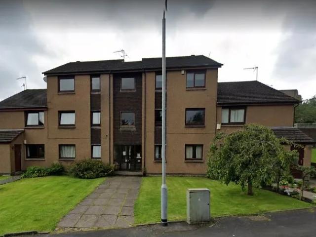 Apartment at Fortingall Place, Glasgow