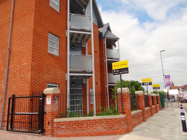 Apartment at Fairfax Court, Southampton