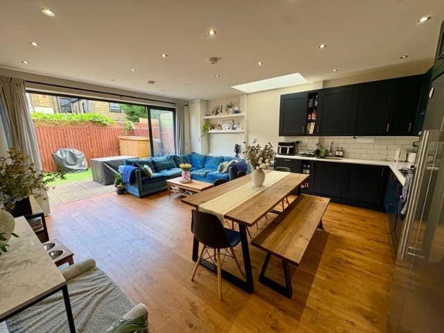 Apartment at Fairlight Road, Greater London