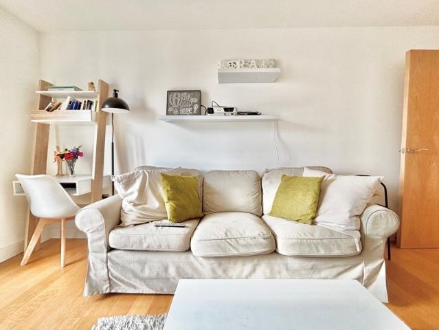 Apartment at Fairthorn Road, Greater London