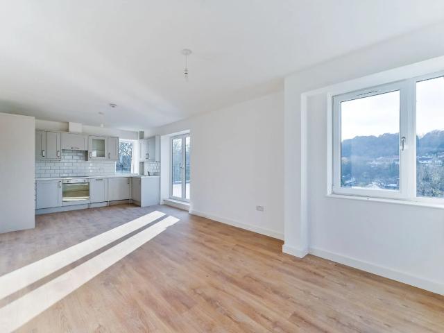 Apartment at Famet Avenue, Greater London