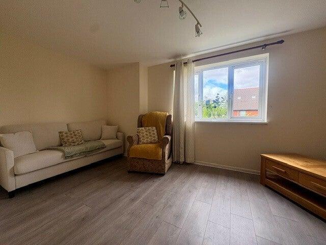 Apartment at Farriers Close, Swindon