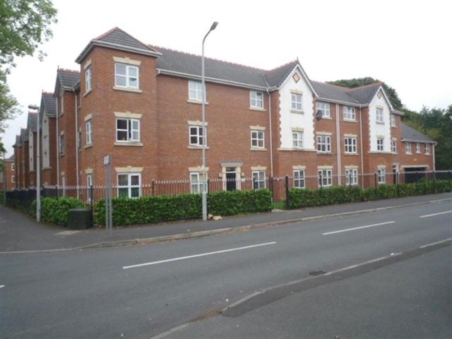 Apartment at Skipton Close, Hazel Grove