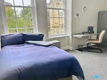 Apartment at Fenham Hall Drive, Newcastle upon Tyne