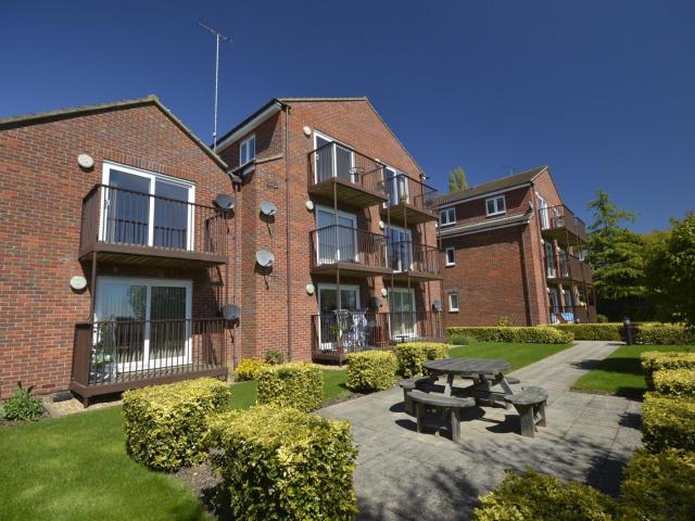 apartment at Fenview Court, CB4,England