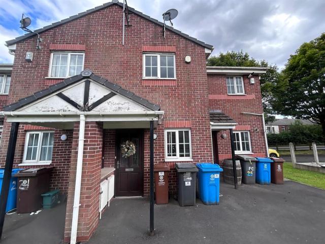 Apartment at Fern Common, Shaw