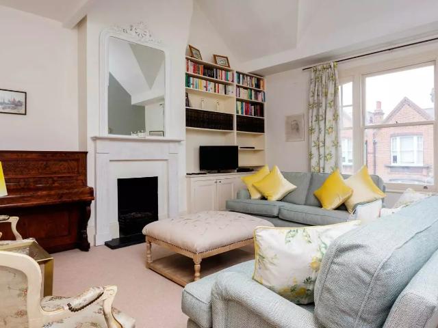 Apartment at Exhibition Road, City of Westminster
