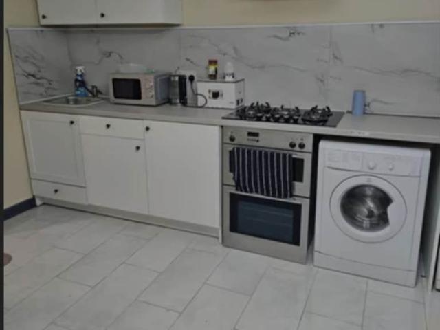 Apartment at Field Road, Sandwell