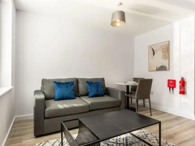 Apartment at Fifth Avenue, York