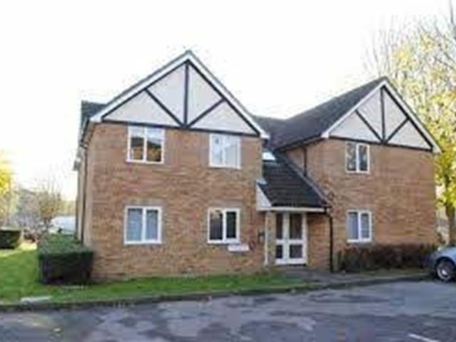 Apartment at Finchley Lane, Greater London