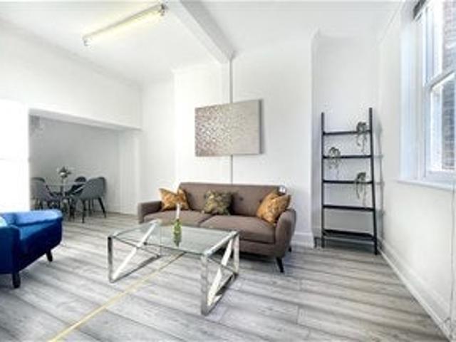 Apartment at Finchley Road, Greater London