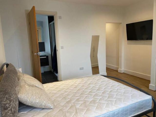 Apartment at Finchley Road, Greater London