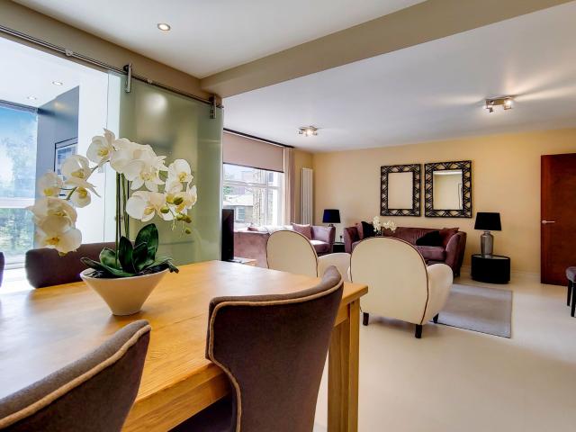 Apartment at Finchley Road, Greater London