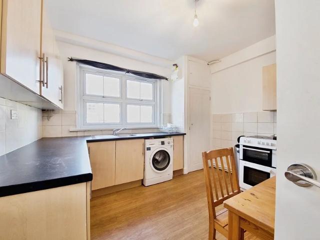 Apartment at Finchley Road, Greater London