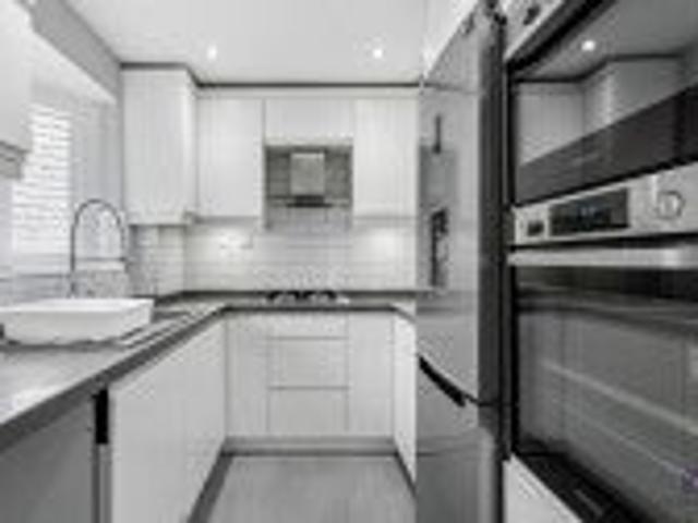 Apartment at Firs Avenue, Greater London