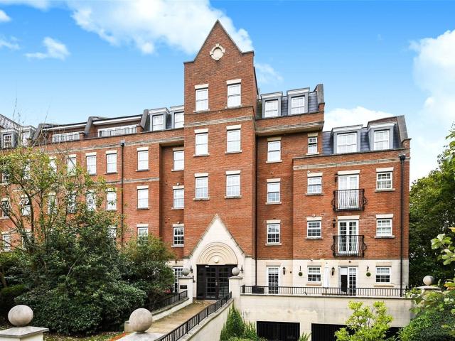Apartment at Fisher Court, Brentwood