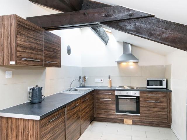 apartment at Flat 3, 54 Devon Road, Leeds