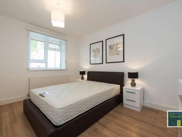 Apartment at Fletcher Road, Greater London