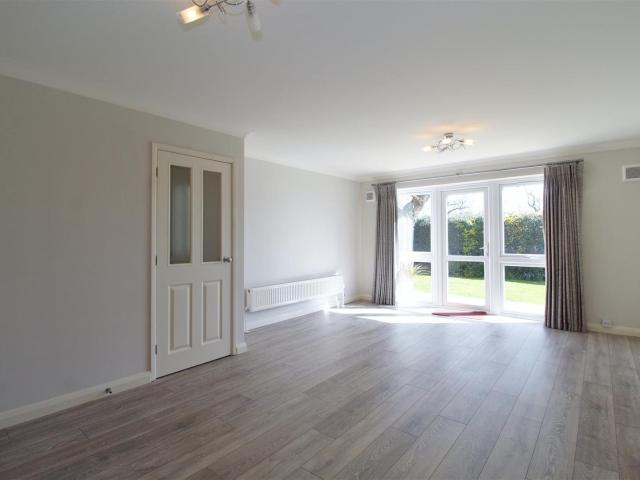 Apartment at Frampton Road, North Mymms