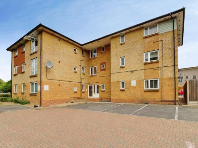 Apartment at Frank Perkins Parkway, Peterborough