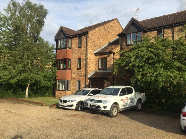 Apartment at Franklin Avenue, Slough