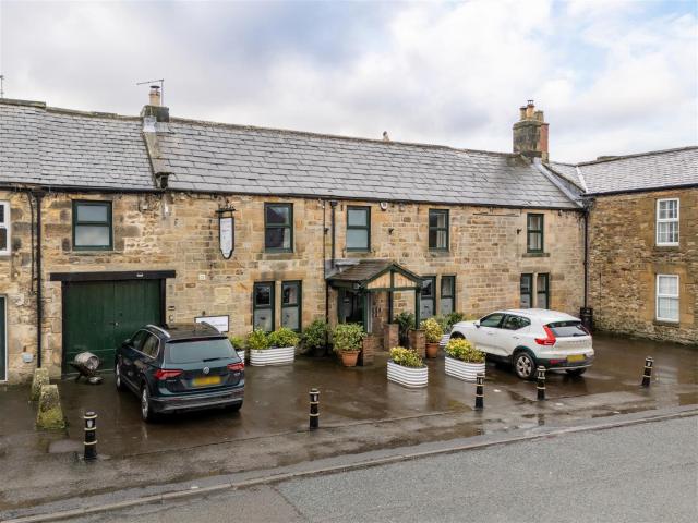 Apartment at Front Street, Wark