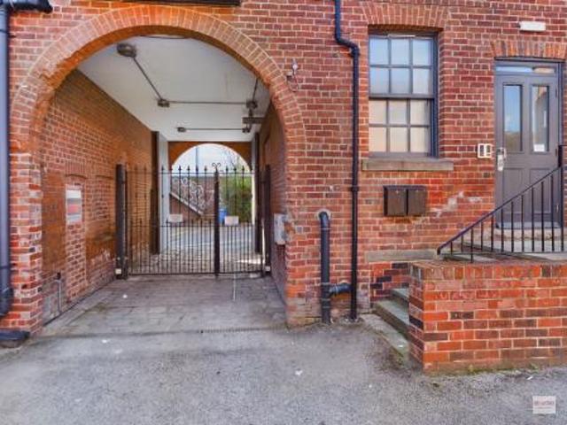 Apartment at Furnace Hill, Sheffield