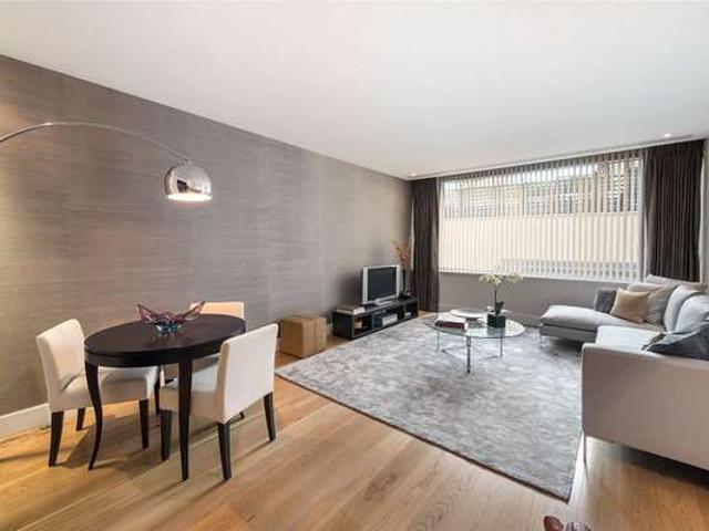Apartment at Knightsbridge, City of Westminster