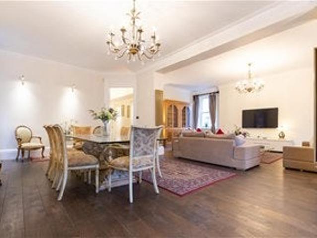 Apartment at Knightsbridge, City of Westminster