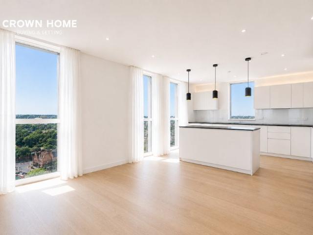 Apartment at Kayani Avenue, Greater London
