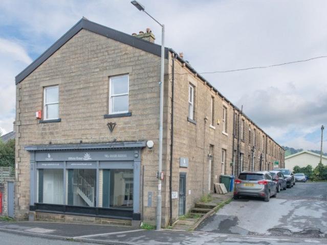 Apartment at Keighley Road, Crosshills