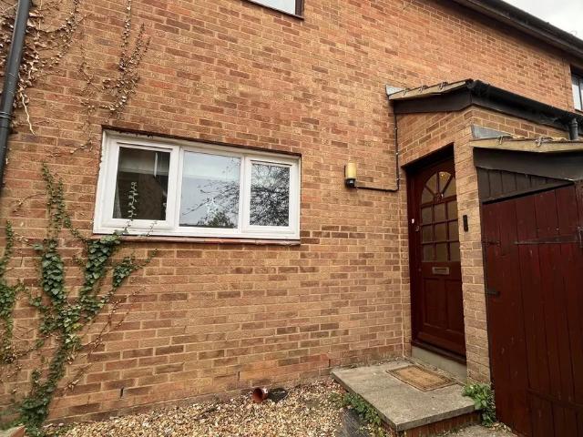 Apartment at Kensington Drive, Milton Keynes